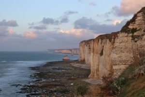 Die Alabasterküste im Abendlicht