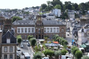 Morlaix - Blick zum Rathaus vom Viaduc de Morlaix
