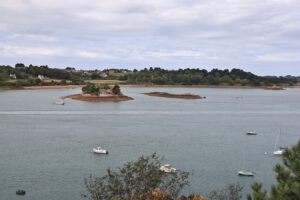 An der Mündung des Trieux zum Ärmelkanal